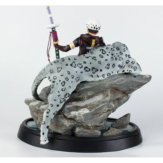 Figurine One Piece Trafalgar D. Water Law