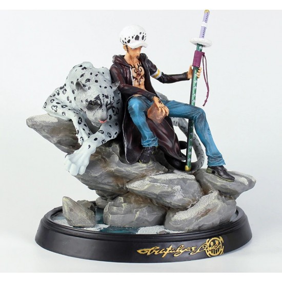 Figurine One Piece Trafalgar D. Water Law